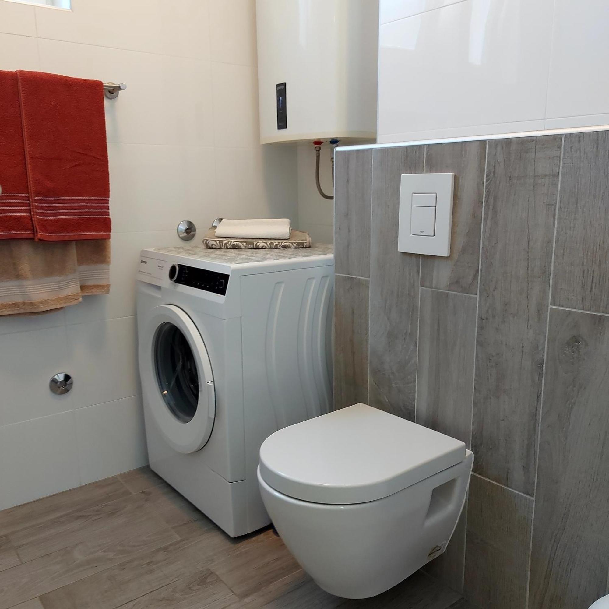 Apartmani Slavulj 法扎纳 外观 照片